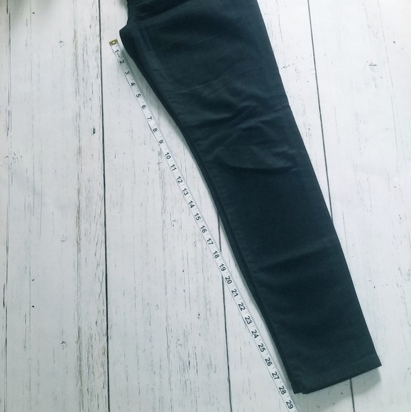 Joe's Black Straight Ankle Jeans - Picture 5 of 8